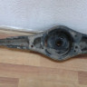 Рычаг поперечный задний нижний Volkswagen Passat CC oem 1k0505371