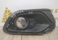 Решетка противотуманной фары правая бу Renault Logan 2 OEM 263316043R