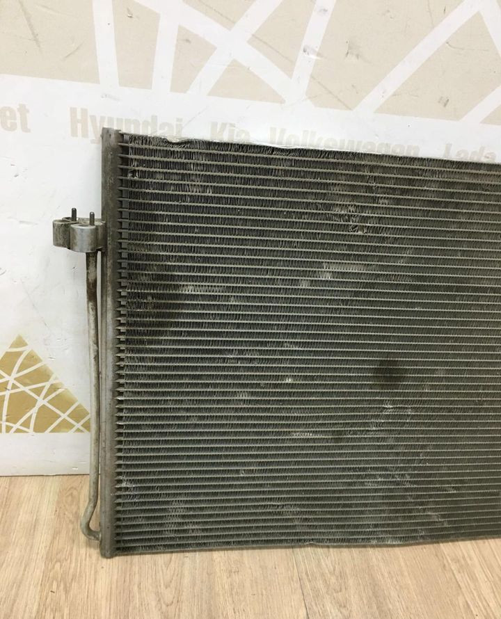 Радиатор кондиционера бу BMW X5 E70 3.0 дизель OEM 64509239992 Радиатор кондиционера бу BMW X5 E70 3.0 дизель OEM 64509239992