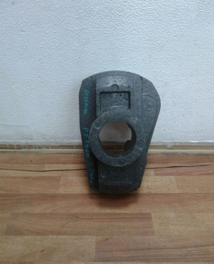 Ящик багажника для инструментов Volkswagen Polo седан oem 6ru012115