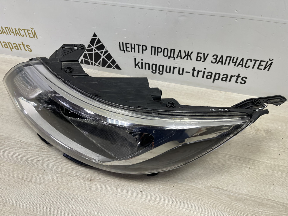 Фара левая Kia Rio 4 рестайл oem 921014x501 (слом. часть корпуса, 1 крепл.)