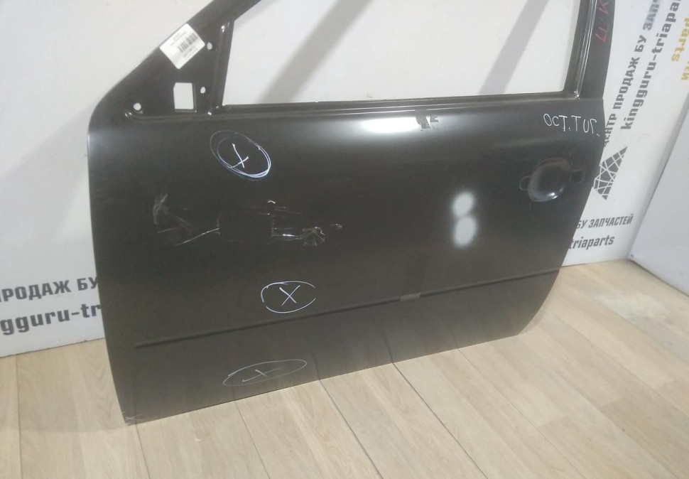 Дверь передняя левая Skoda Octavia Tour OEM 1U4831051