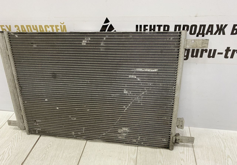 Радиатор кондиционера Skoda Octavia A7 OEM 5Q0816411BG Радиатор кондиционера Skoda Octavia A7 OEM 5Q0816411BG