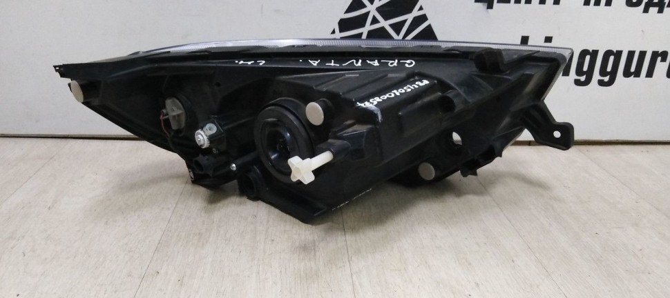 Фара левая Lada Granta (18>) oem  8450100857 (скл-3)