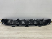 Решетка переднего бампера Kia Sorento (12&gt;) oem 885622p500