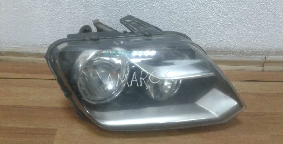 Фара правая Volkswagen Amarok oem oem 2H1941016f (слом. 2 крепл.) Фара правая Volkswagen Amarok oem oem 2H1941016f (слом. 2 крепл.)