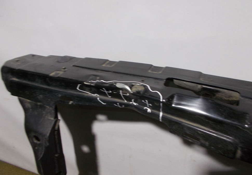Панель передняя бу Skoda Yeti OEM 5L0805591B
