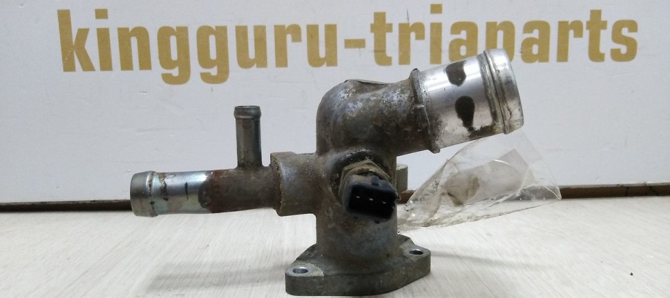 Корпус термостата Hyundai / Kia Ceed 1.6 МКПП oem 256002B003