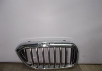 Решетка радиатора правая бу BMW 5 G30 OEM 51137390864