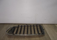 Решетка радиатора правая бу BMW 5 G30 OEM 51137390864
