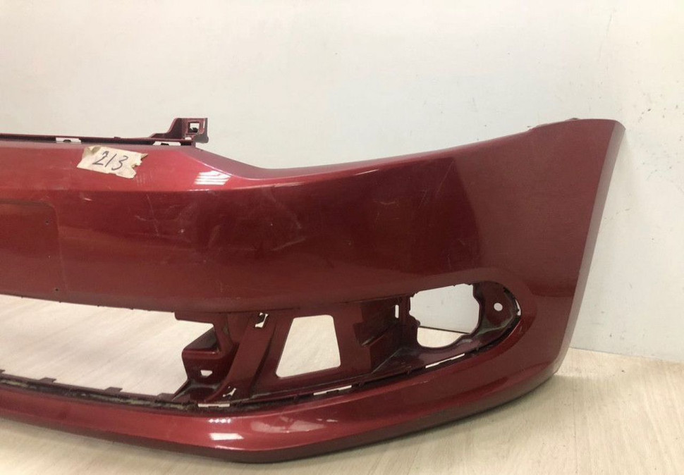 Бампер передний Volkswagen Polo Sedan (09-15) до рест oem 6RU807221 (слом. 1 креп.) Бампер передний Volkswagen Polo Sedan (09-15) до рест oem 6RU807221 (слом. 1 креп.)