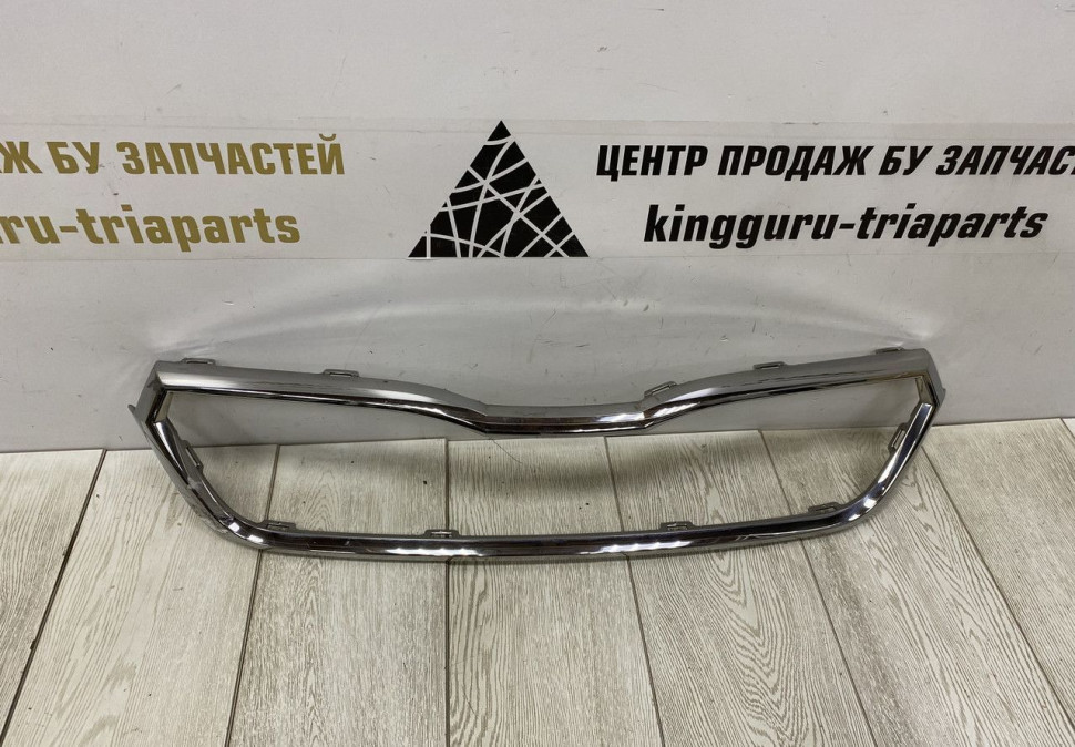 Молдинг решетки радиатора Skoda Rapid 2 OEM 60U853761 Молдинг решетки радиатора Skoda Rapid 2 OEM 60U853761