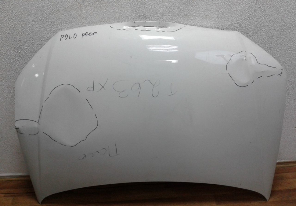 Капот Volkswagen Polo (15>) рестайл oem 6ru823031b вмятины