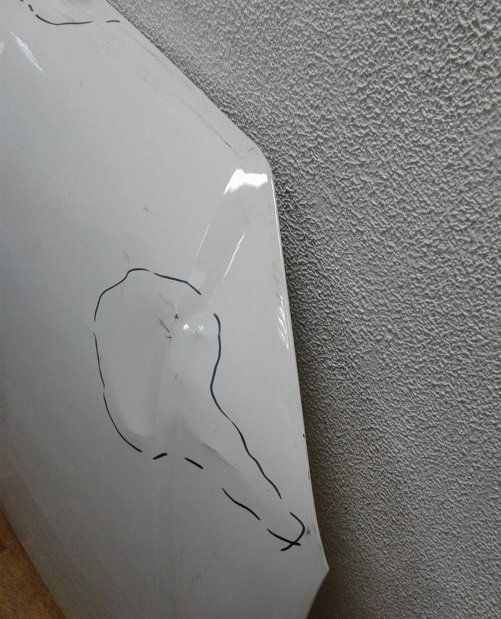 Капот Volkswagen Polo (15>) рестайл oem 6ru823031b вмятины Капот Volkswagen Polo (15>) рестайл oem 6ru823031b вмятины