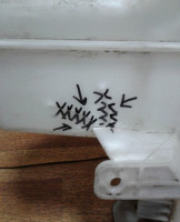 Бачок омывателя Kia Rio 4 (11-17) трещина oem 986104y200