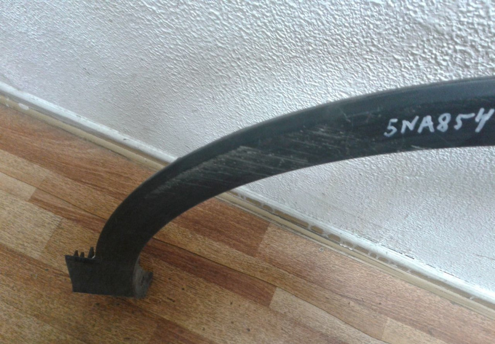 Расширитель арки крыла передний правый Volkswagen Tiguan 2 (16>) потертость oem 5na854732e Расширитель арки крыла передний правый Volkswagen Tiguan 2 (16>) потертость oem 5na854732e