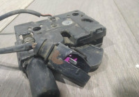 Замок капота бу Skoda Superb OEM 3T0823509