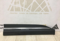 Молдинг передней правой двери Renault Koleos 2 OEM 808203752R