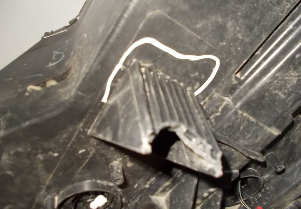 Фара ксенон правая бу BMW X3 F25 до рестайлинг OEM 7217294 Фара ксенон правая бу BMW X3 F25 до рестайлинг OEM 7217294