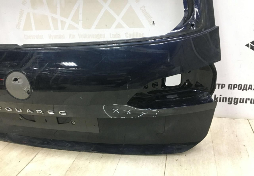 Крышка багажника Volkswagen Touareg 3 2018 oem 760827025C