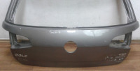 Крышка багажника Volkswagen Golf 7 oem 5G6827025H (вмятина)