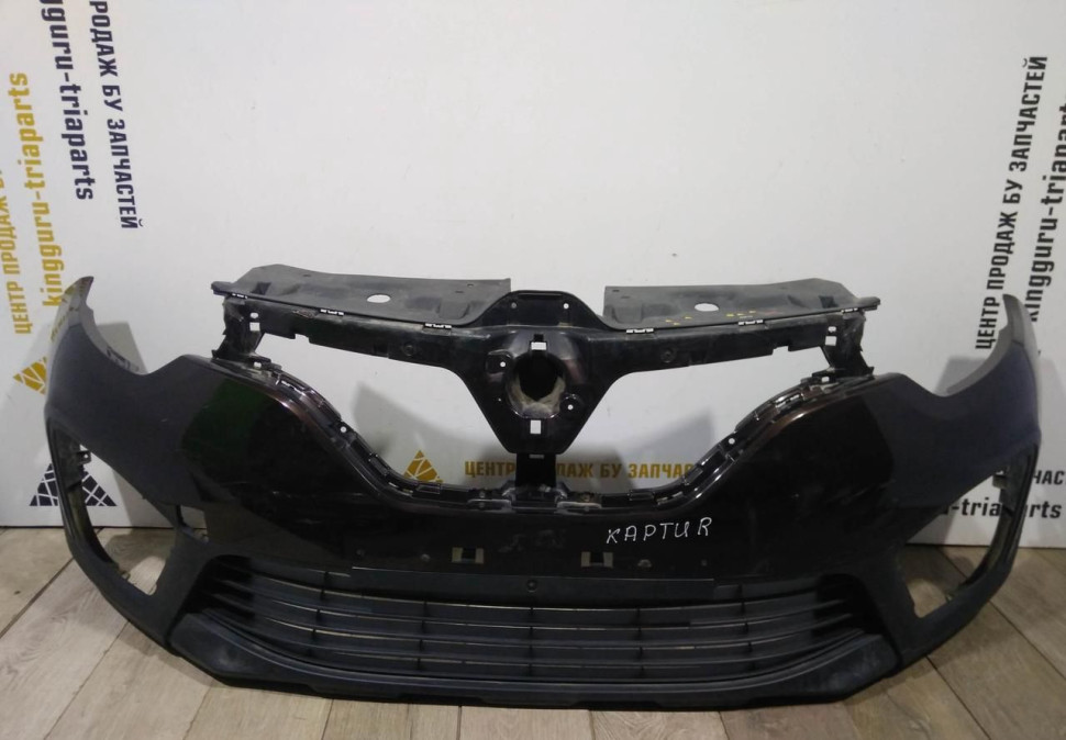 Бампер передний бу Renault Kaptur OEM 620222180R