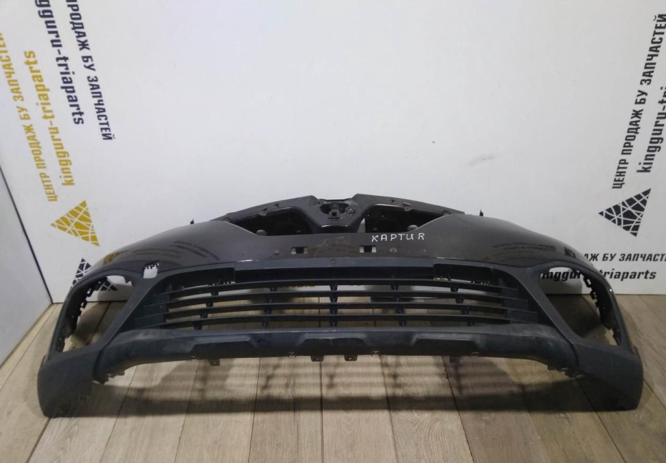 Бампер передний бу Renault Kaptur OEM 620222180R