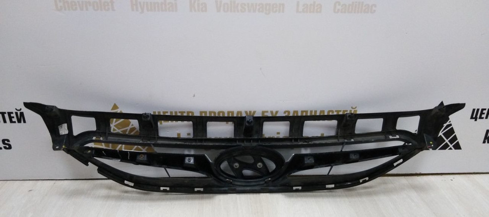 Решетка радиатора Hyundai i 40 дорест 11-15 oem 863513Z000 Решетка радиатора Hyundai i 40 дорест 11-15 oem 863513Z000