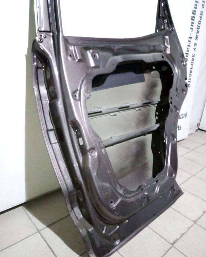Дверь задняя правая Hyundai Santa Fe 3 12-18 oem 770042W000 (скл-3) Дверь задняя правая Hyundai Santa Fe 3 12-18 oem 770042W000 (скл-3)