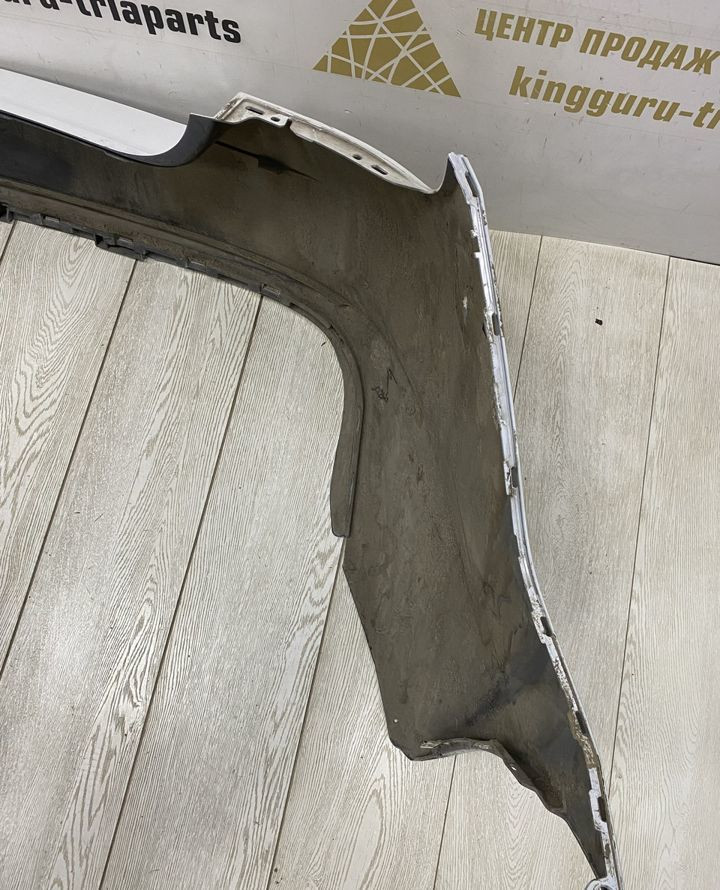 Бампер задний Skoda Rapid 2013 OEM 60U807421B Бампер задний Skoda Rapid 2013 OEM 60U807421B