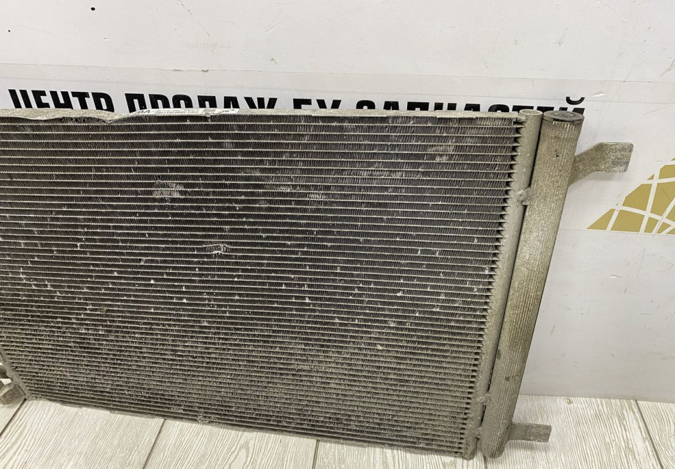 Радиатор кондиционера Skoda Octavia A7 OEM 5Q0816411BG Радиатор кондиционера Skoda Octavia A7 OEM 5Q0816411BG