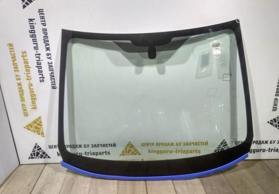 Стекло лобовое Renault Kaptur OEM 727127146R
