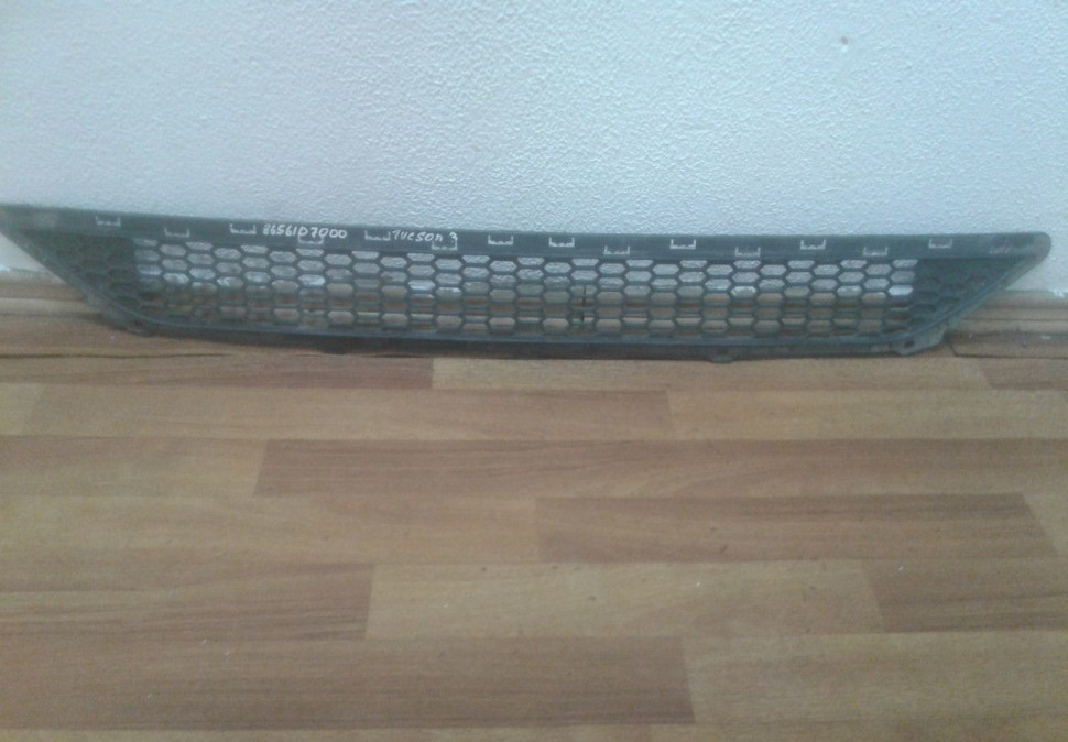 Решетка переднего бампера Hyundai Tucson 3 oem 86561d7000 Решетка переднего бампера Hyundai Tucson 3 oem 86561d7000