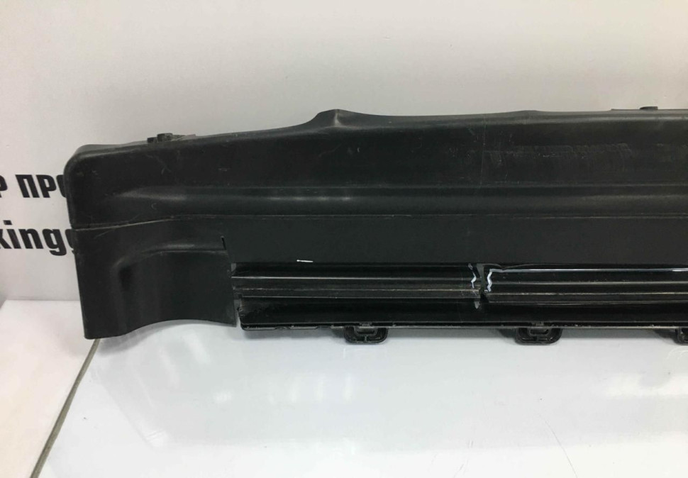 Пыльник переднего бампера Volkswagen Transporter T5 T6 (2009>) oem 7E0805962C Пыльник переднего бампера Volkswagen Transporter T5 T6 (2009>) oem 7E0805962C