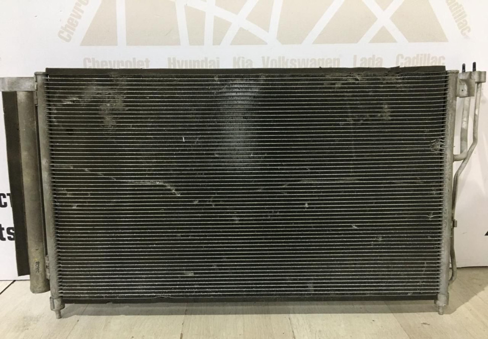 Радиатор кондиционера Hyundai Grand Starex H1 2007-2018 oem 976064H200
