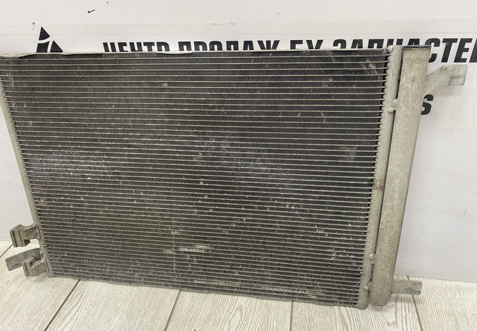 Радиатор кондиционера Skoda Octavia A7 OEM 5Q0816411BG