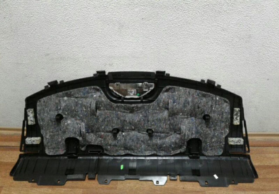 Полка багажника (+ стоп сигнал) Hyundai Solaris сед Oem 871101R010 Полка багажника (+ стоп сигнал) Hyundai Solaris сед Oem 871101R010