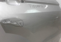 Дверь задняя правая Volkswagen Tiguan 2 oem  5NA833056H  (вмятина)