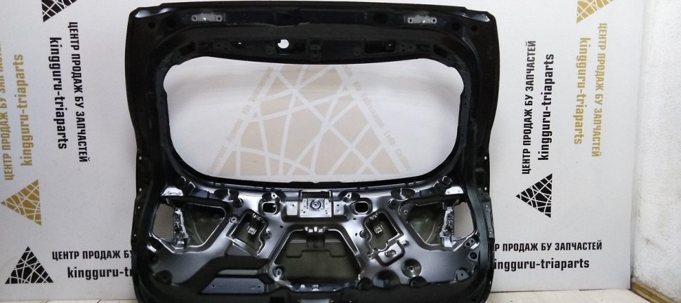 Крышка багажника Hyundai Grand Santa Fe 3 (13-18) oem 73700B8020 Крышка багажника Hyundai Grand Santa Fe 3 (13-18) oem 73700B8020