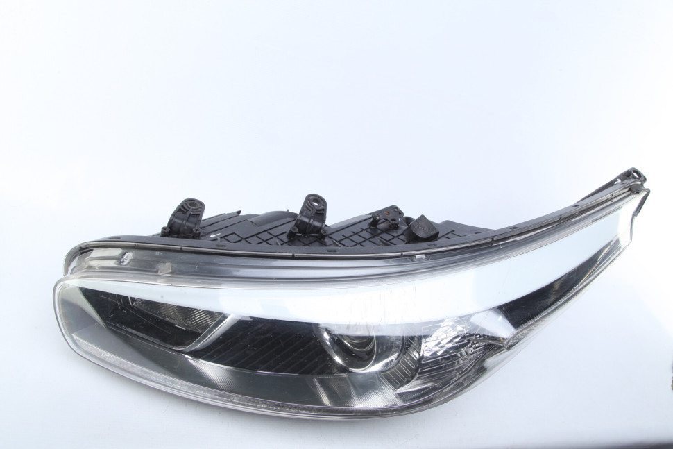 Фара левая ксенон Kia Ceed 2 JD 2012 OEM 92101A2260
