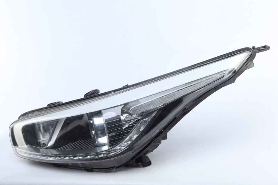 Фара левая ксенон Kia Ceed 2 JD 2012 OEM 92101A2260