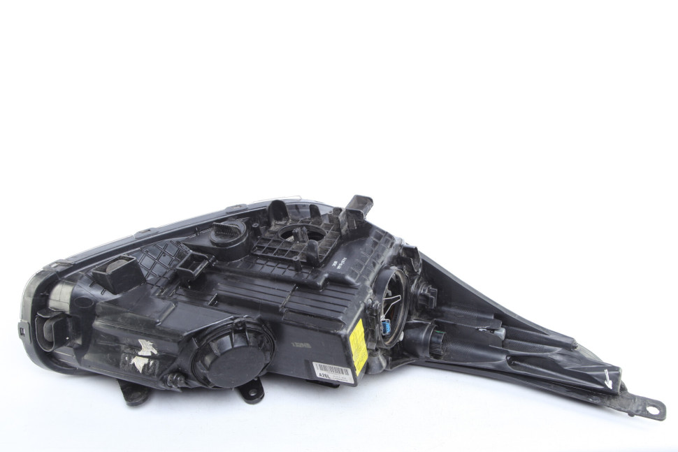 Фара левая ксенон Kia Ceed 2 JD 2012 OEM 92101A2260