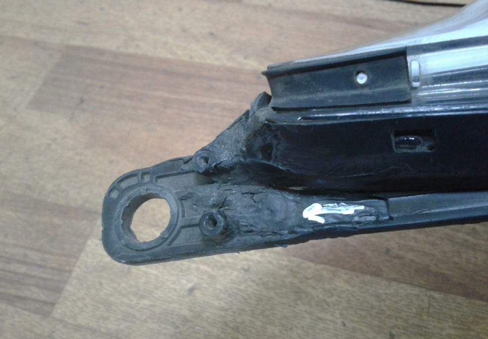 Фара левая ксенон Kia Ceed 2 JD 2012 OEM 92101A2260