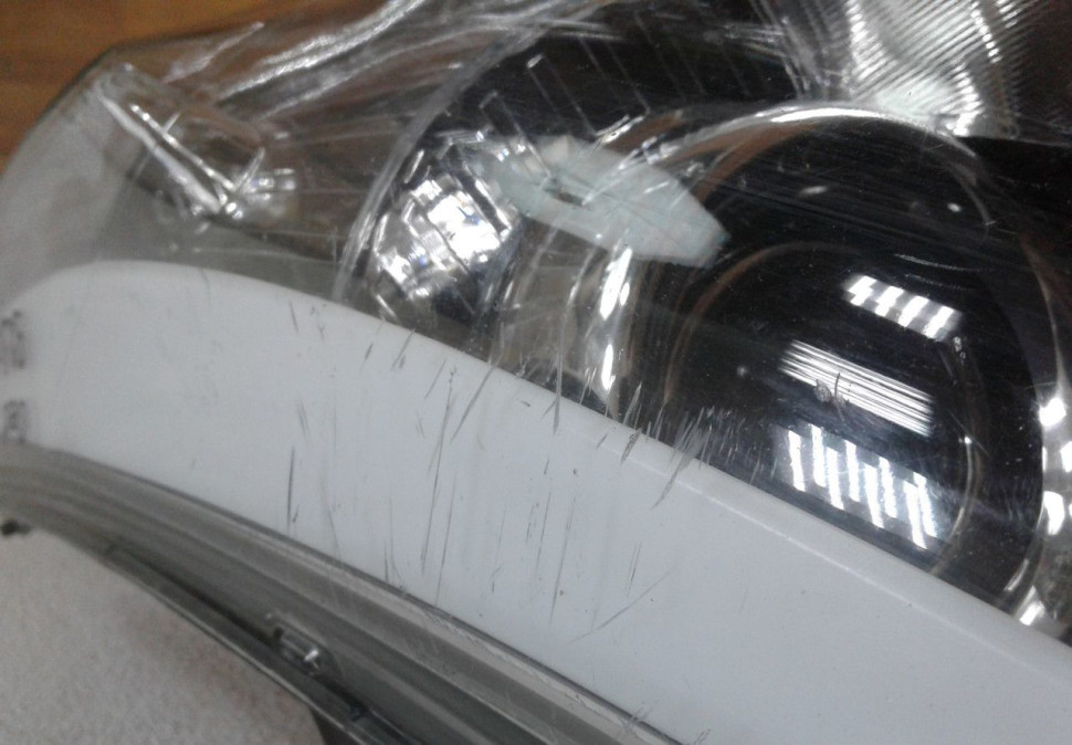 Фара левая ксенон Kia Ceed 2 JD 2012 OEM 92101A2260