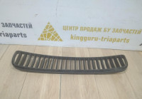 Решетка переднего бампера бу Skoda Fabia 2 до рестайлинг OEM 5J0853677