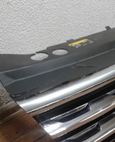 Решетка радиатора Volkswagen Tiguan 2 oem 5na853653 (трещина)