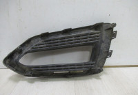 Накладка (решетка) ПТФ левая Hyundai Solaris 2 oem 86521H5000