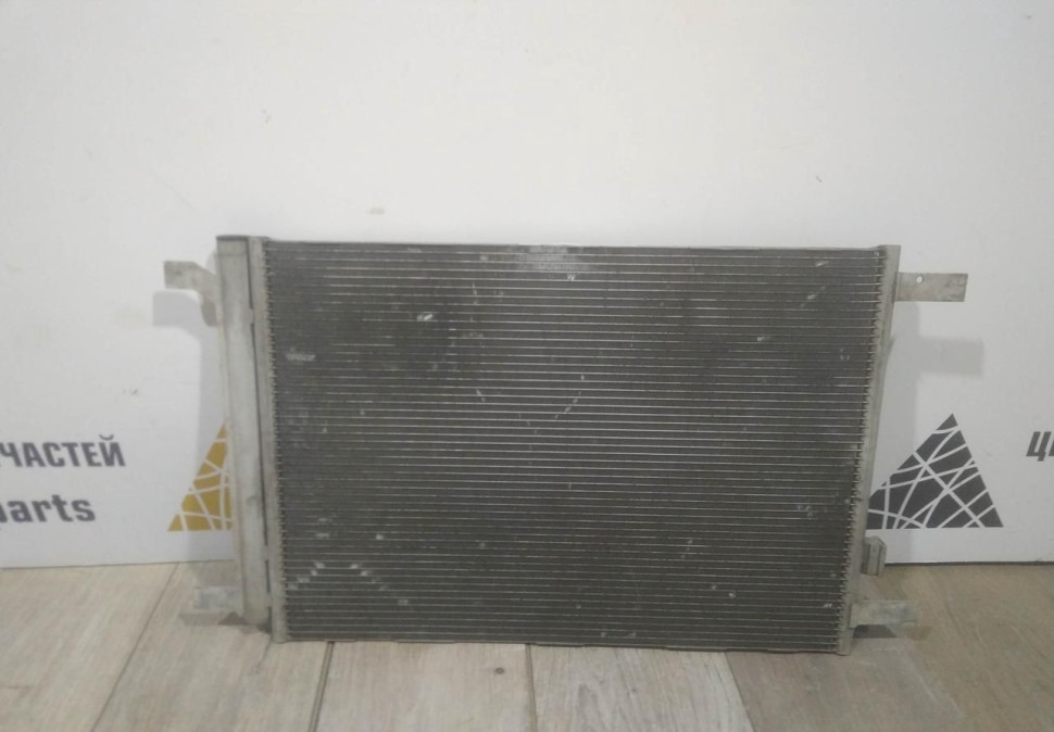 Радиатор кондиционера бу Skoda Octavia A7 OEM 5Q0816411BG