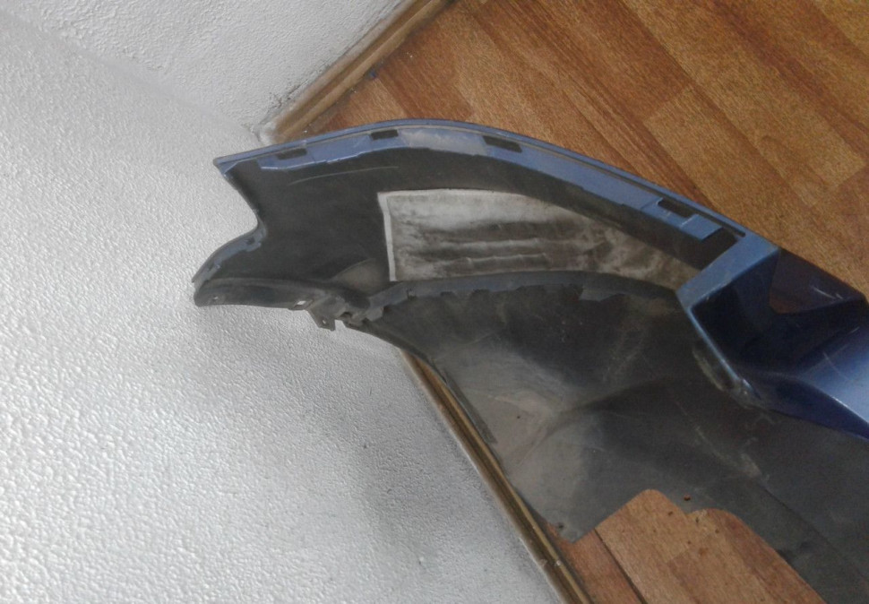 Бампер задний Volkswagen Tiguan (11-16) oem 5NU807421 (мал. вмятина) (скл-3)