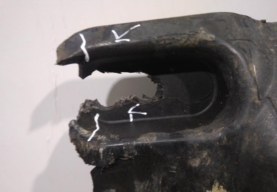 Защита двигателя Skoda Kodiaq OEM 5QF825902A